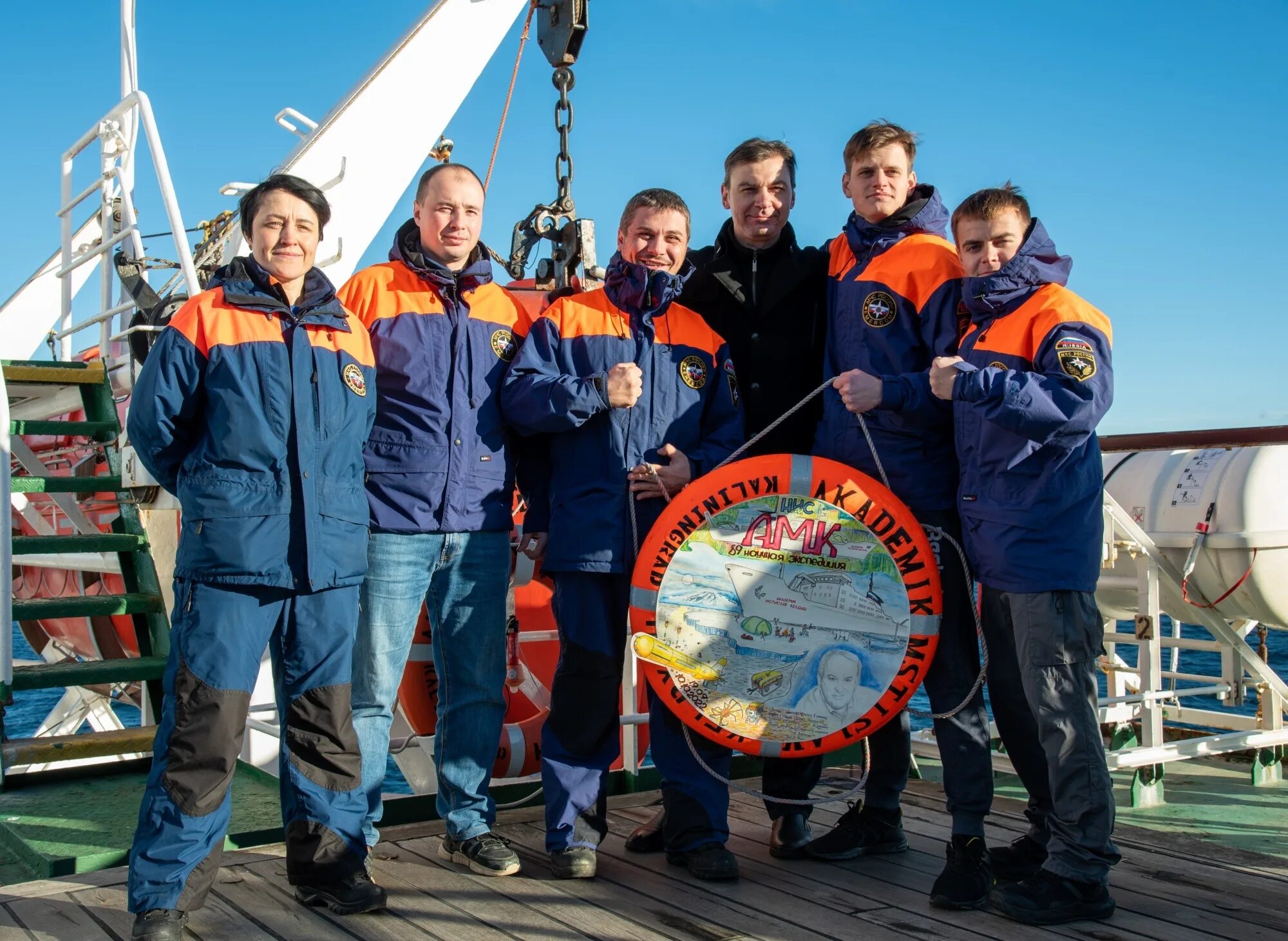 Вытегра арктический спасательный учебно- научный центр мчс. Арктический центр культуры дудинка. Арктические спасательные центры. Арктический спасательный центр. Арктические спасательные центры.