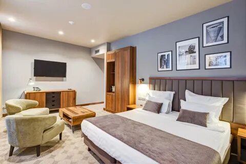 V hotel