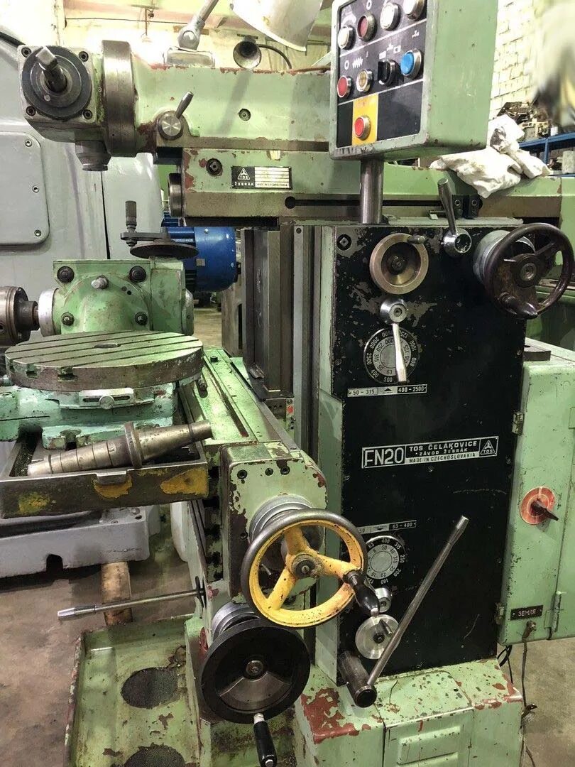 фрезерный станок fn32. фрезерный станок fuv 401. станок fn20. Tos fn20. фрезерный станок hf100.