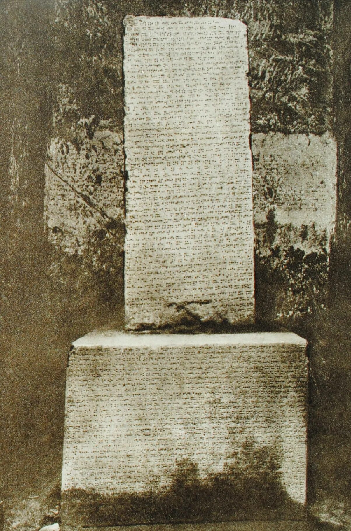 Летописи древние египта. Лицевой летописный свод ивана грозного. Кирилл и мефодий миниатюра радзивилловской летописи. Лицевой летописный свод ивана грозного 16 века. Радзивиловская летопись святослав.