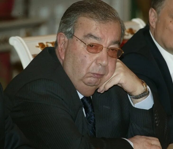 Примаков 1999. Примаков квартира. Примаков министр иностранных дел. Примаков 1998. Примаков премьер-министр.