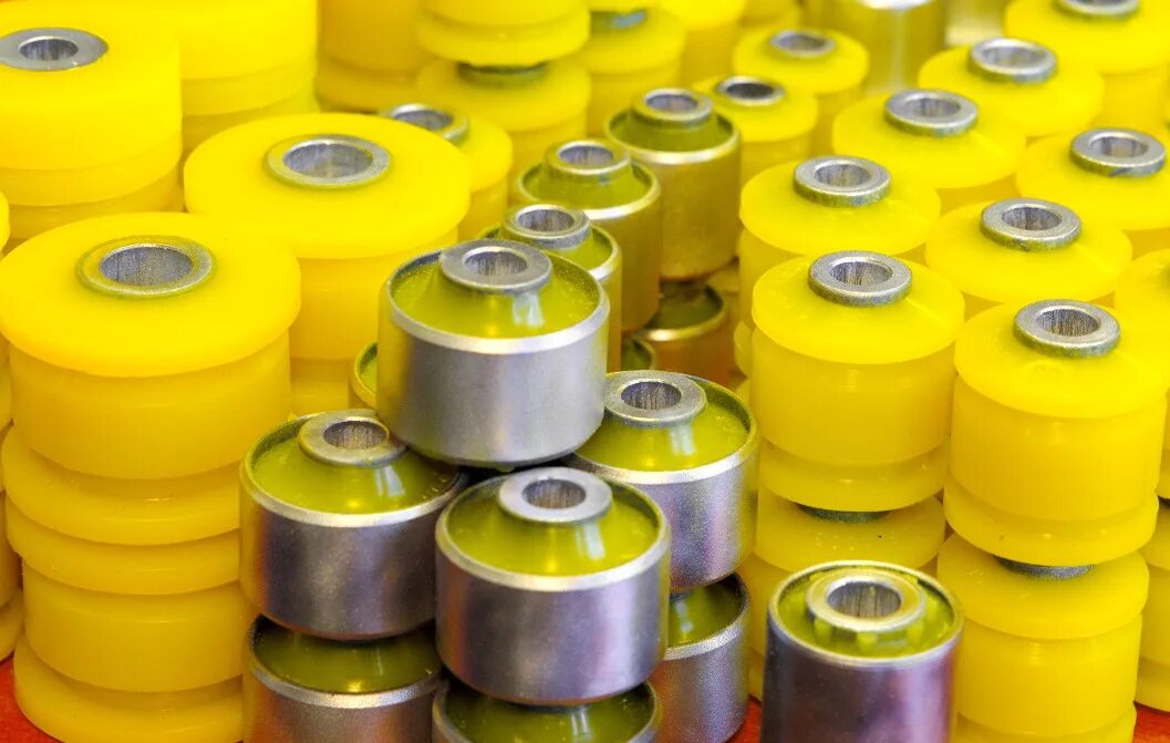 Сайлентблоки опоры седла sk0010056. Опора стойки передней опель корса д 2007. Виброопоры резиновые 50х30. Опора амортизатора опель корса д 2008. Запчасти опоры.