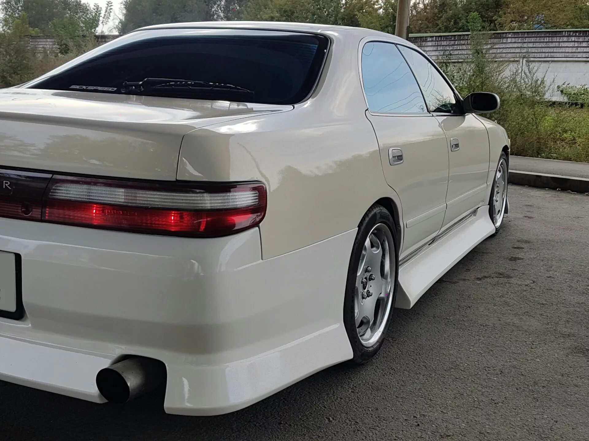 Марки на спойлера. Тойота Чайзер 90. Toyota Chaser 90 кузов. Toyota Cresta 90 кузов.