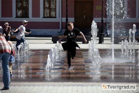 Открытие фонтанов в твери
