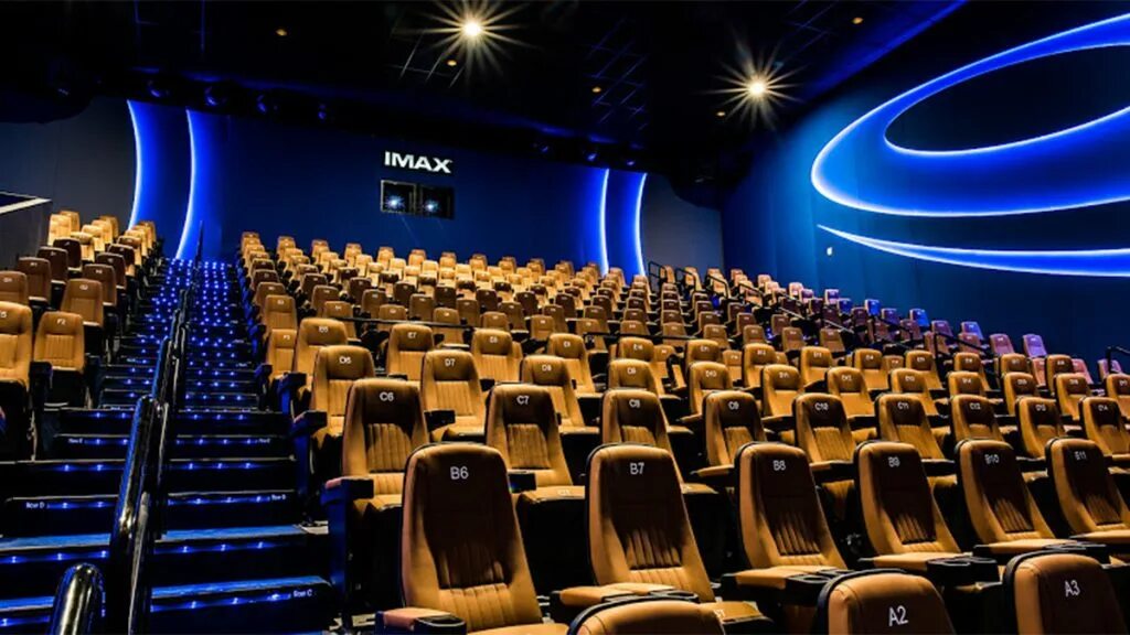 Аккала молл кинотеатр. Зал IMAX Laser. IMAX Баку. IMAX кинотеатр Baku. IMAX Лондон.