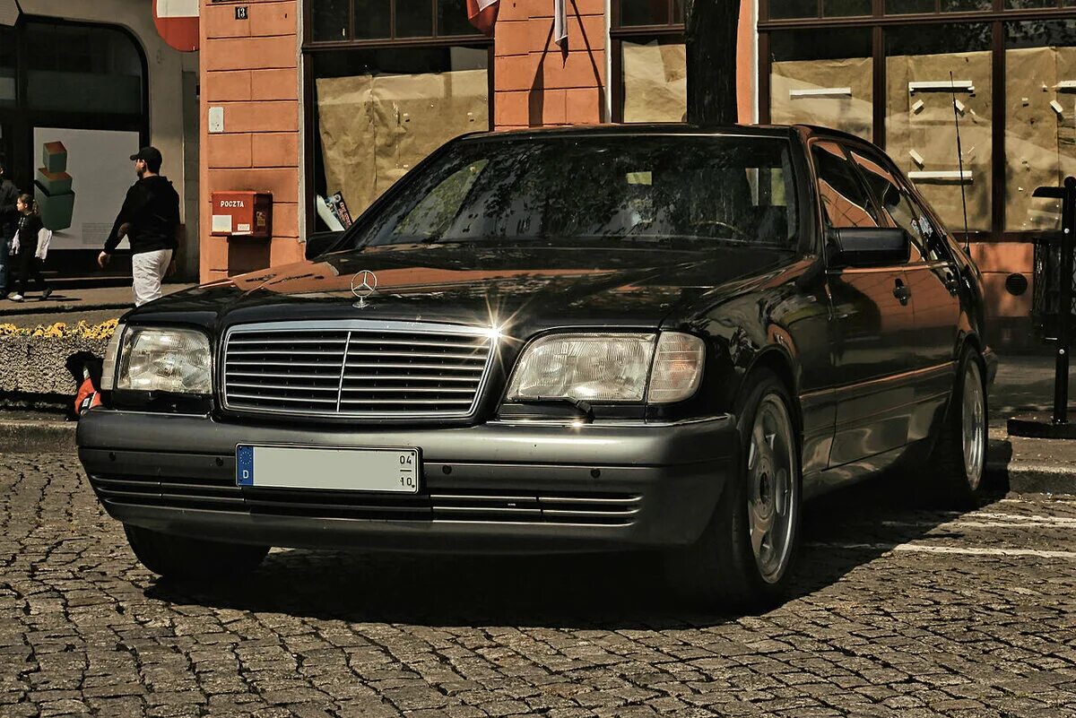 Мерседес кабан s600. 140 мерседес s600. Мерседес с600 w140. Mercedes-benz w140. Mercedes benz w140 s600.