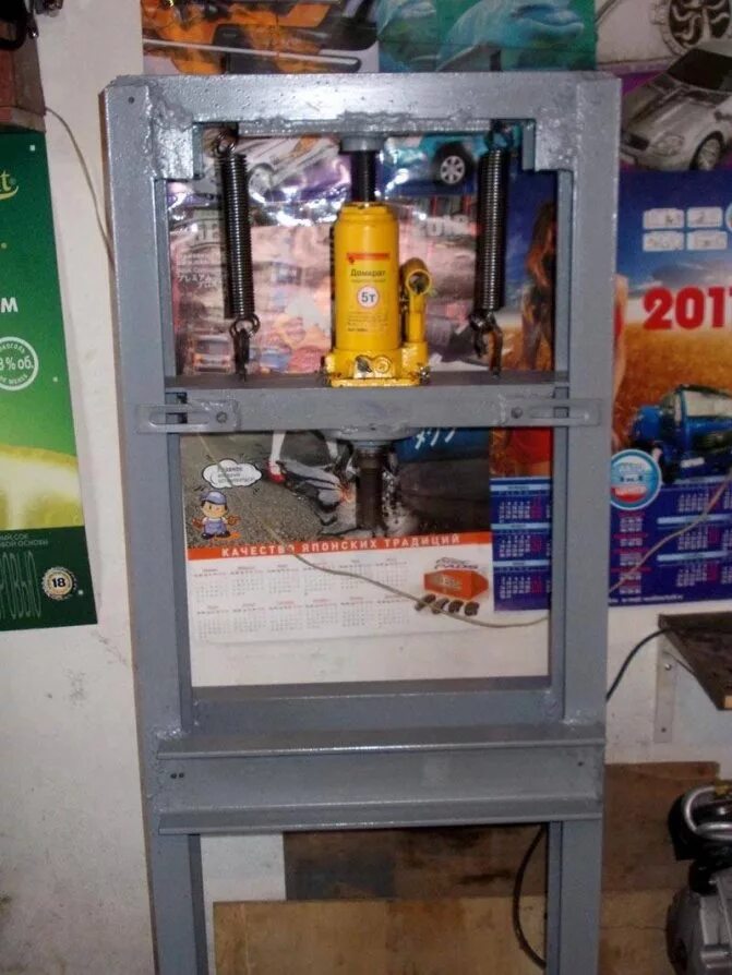 Пресс домкратный гидравлический чертеж. С эл. Пресс гидравлический 50 тонн чертеж. Самодельный гидравлический пресс из домкрата чертежи. Самодельный гидравлический пресс из домкрата чертежи.