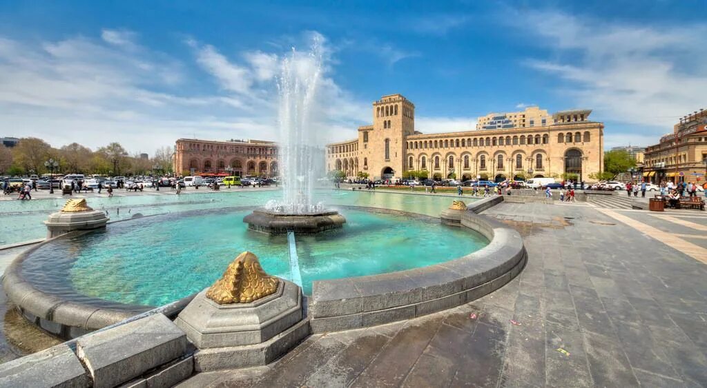 Пл республики. Площадь Республики Ереван. Армения Ереван площадь Республики. Центральная площадь Еревана. Площадь в Ереване в центре.