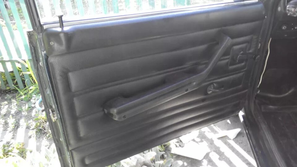 замок двери ваз 2112. механизм открывания двери ваз 2112. заднюю дверь ваз 21 12. дверь передняя водительская на ваз 2112. дверь ваз 2112.