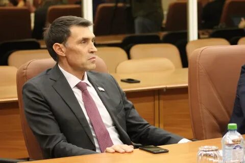 Новый директор первого