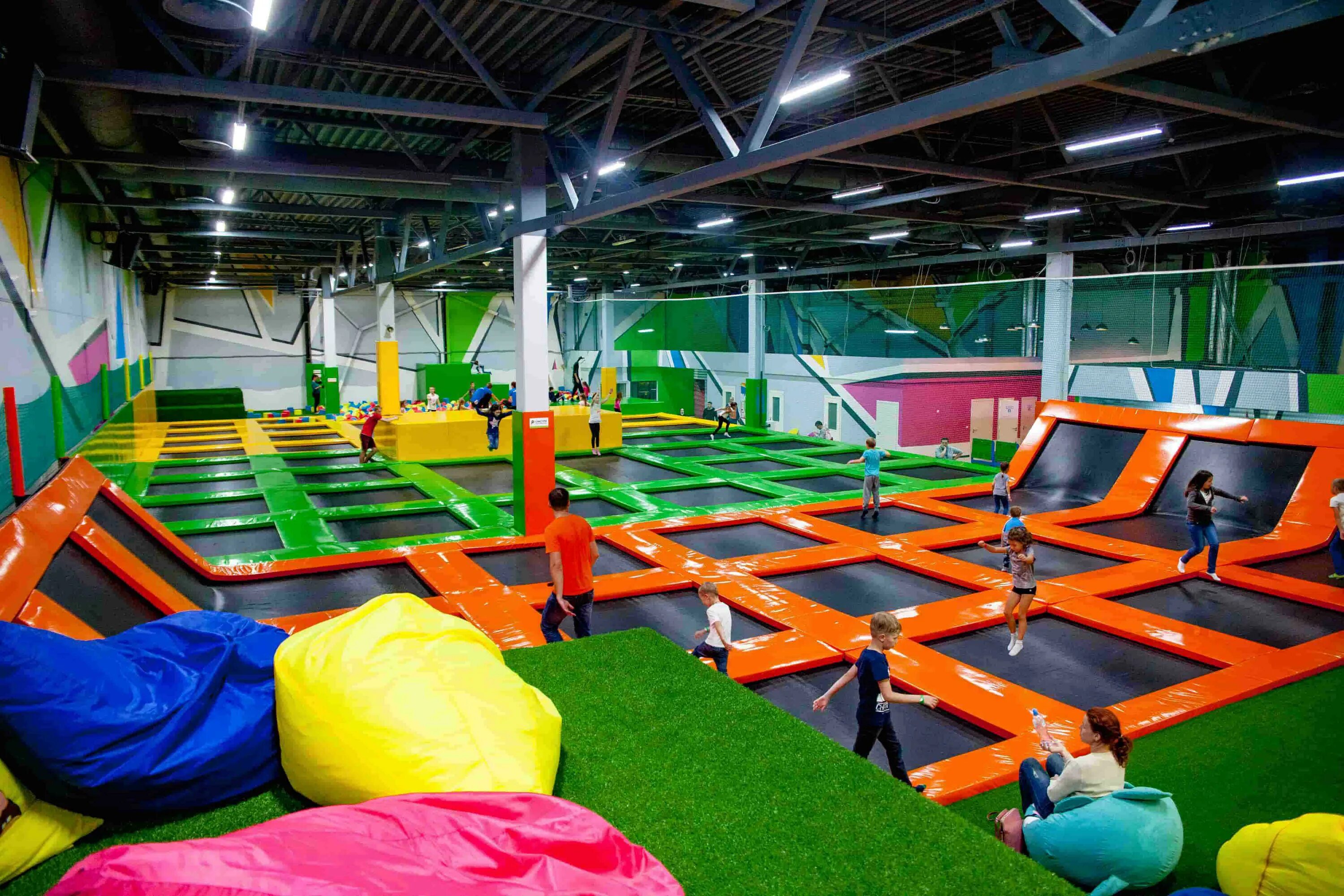 Атмосфера батутный центр каширская плаза. Батутный парк атмосфера коламбус. Батутный парк атмосфера коламбус. Батутный парк атмосфера коламбус. Атмосфера батуты колумбус.