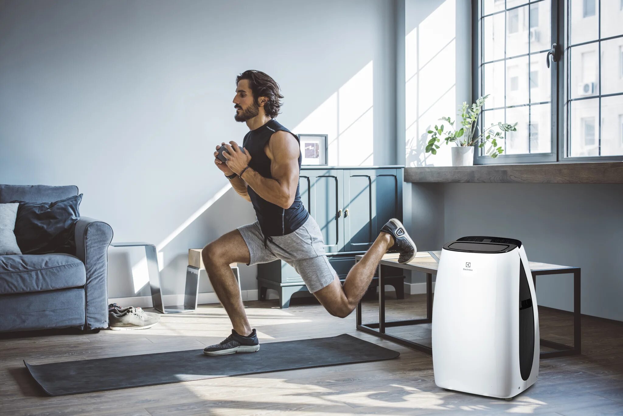 Electrolux eacm-10 hr/n3. Electrolux eacm 13 hr. Electrolux eacm-13 hr/n3. Мобильный кондиционер electrolux eacm-13. Electrolux eacm-13hr/n3 белый/черный.