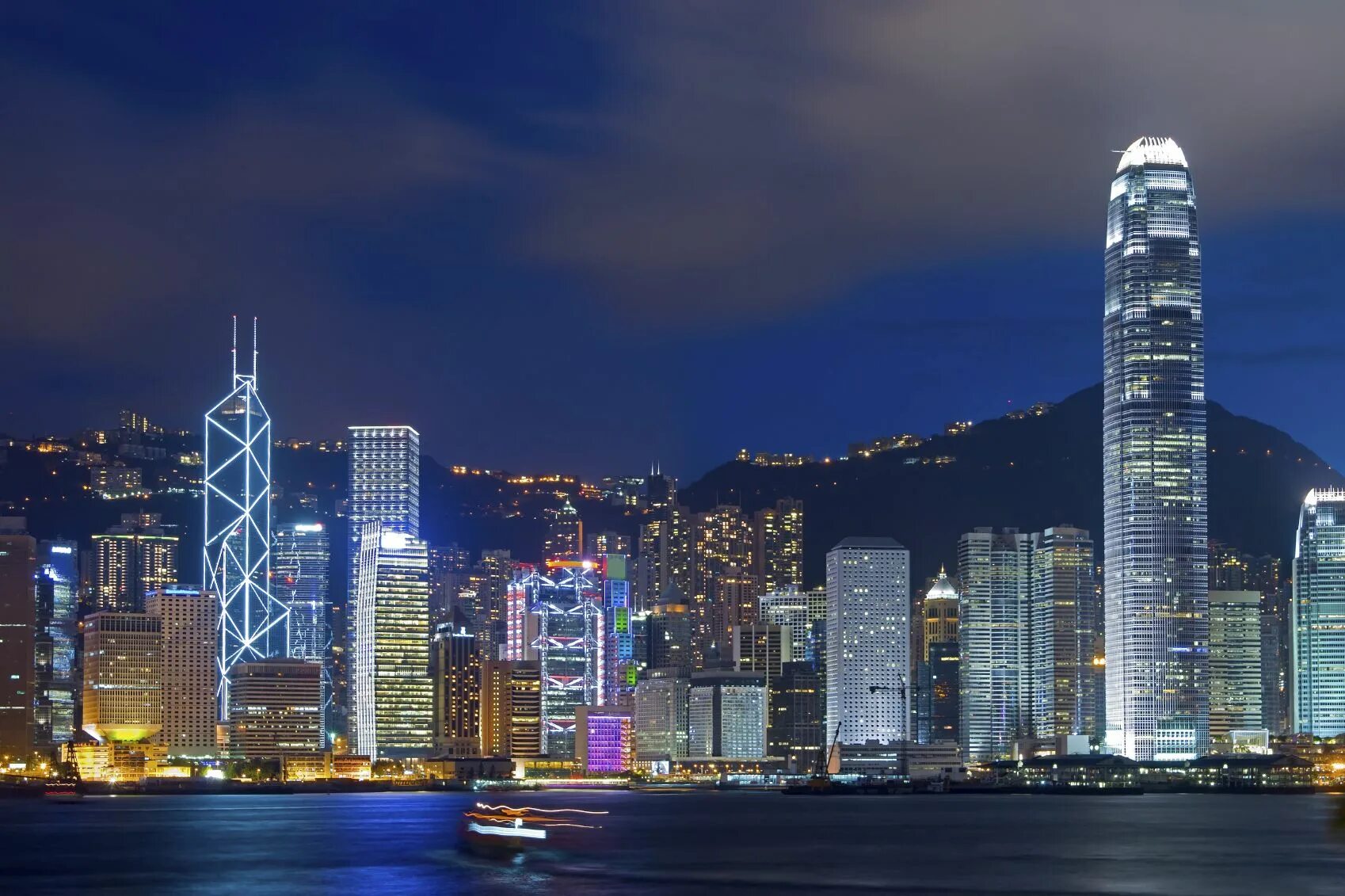 Cos hong kong