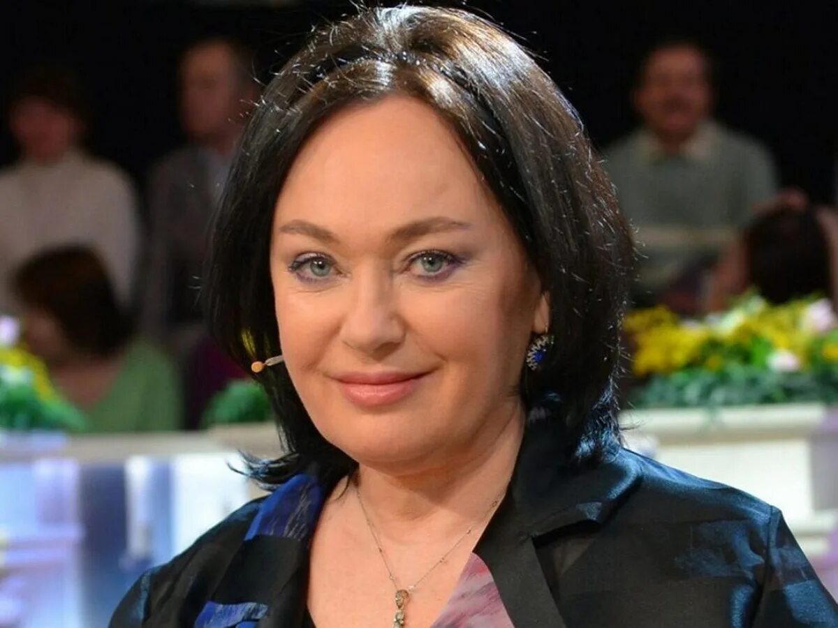 Какую программу ведет гузеев. Лариса гузеева. лариса тужаева. лариса гузеева давай поженимся. гузеева 2025.