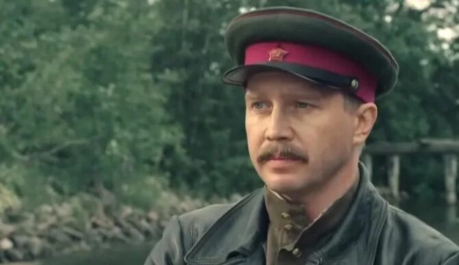 Пепел 2013. Евгений миронов пепел. пепел миронов в фильме. пепел фильм машков и евгений миронов. миронов машков лядова.