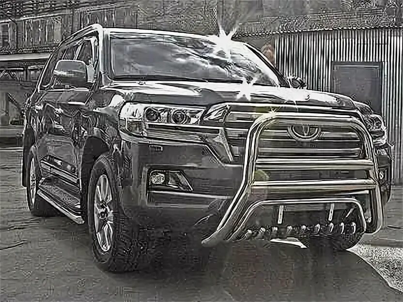 Кенгурятник 200. Toyota land cruiser 200. Ленд крузер 100 с кенгурятником. Land cruiser 200 кенгурятник. Кенгурин л200.