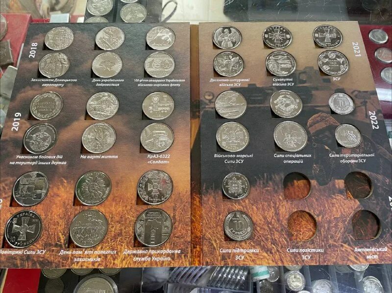 000 griven в рублях. 29 гривен в рублях. Сколько рублей в 1 гривне. 1700 грн в рублях. 1700 грн в рублях.