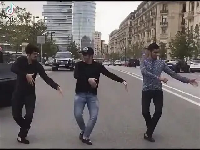 Песня танцуй влево