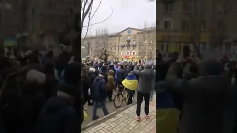 Против оккупантов