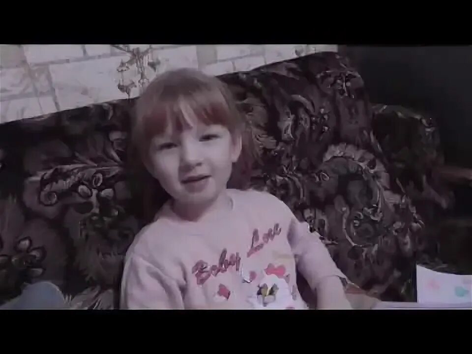 Варя читает. Варя читает. Варя ивлева стихи. Варя читает. Варя читает.