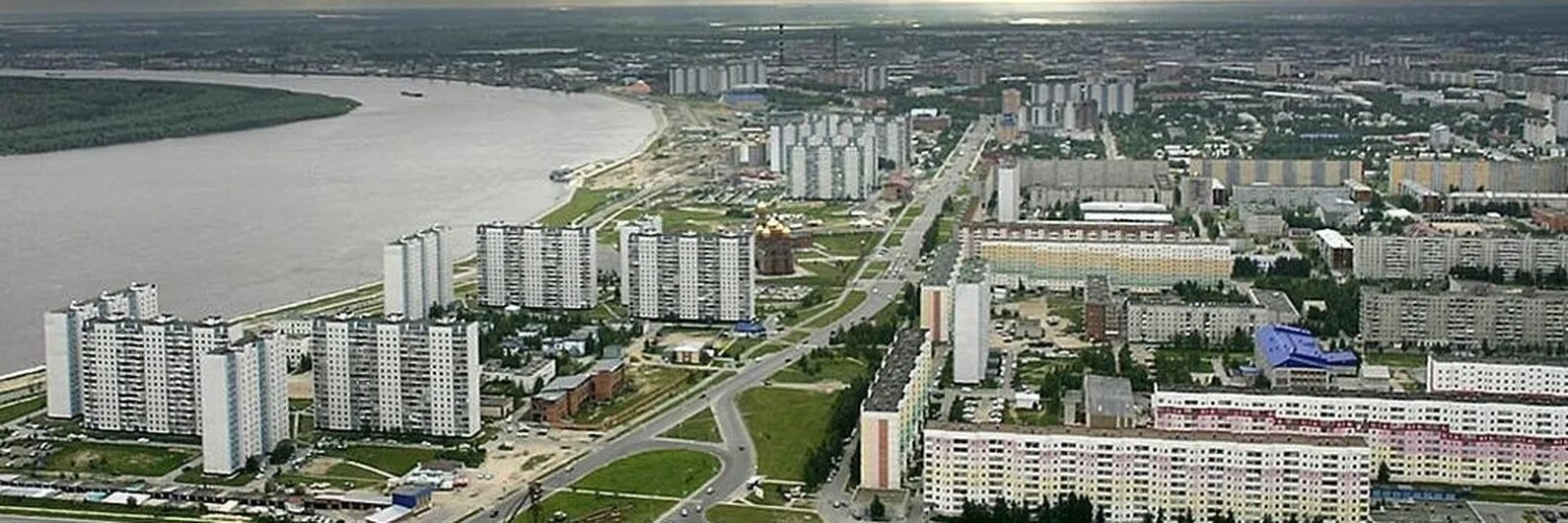 Ночной нижневартовск. Нижний вартовск. Фото нижневартовска в хорошем качестве. Нижневартовск церковь на реке обь. Нижневартовск город нефтяников.