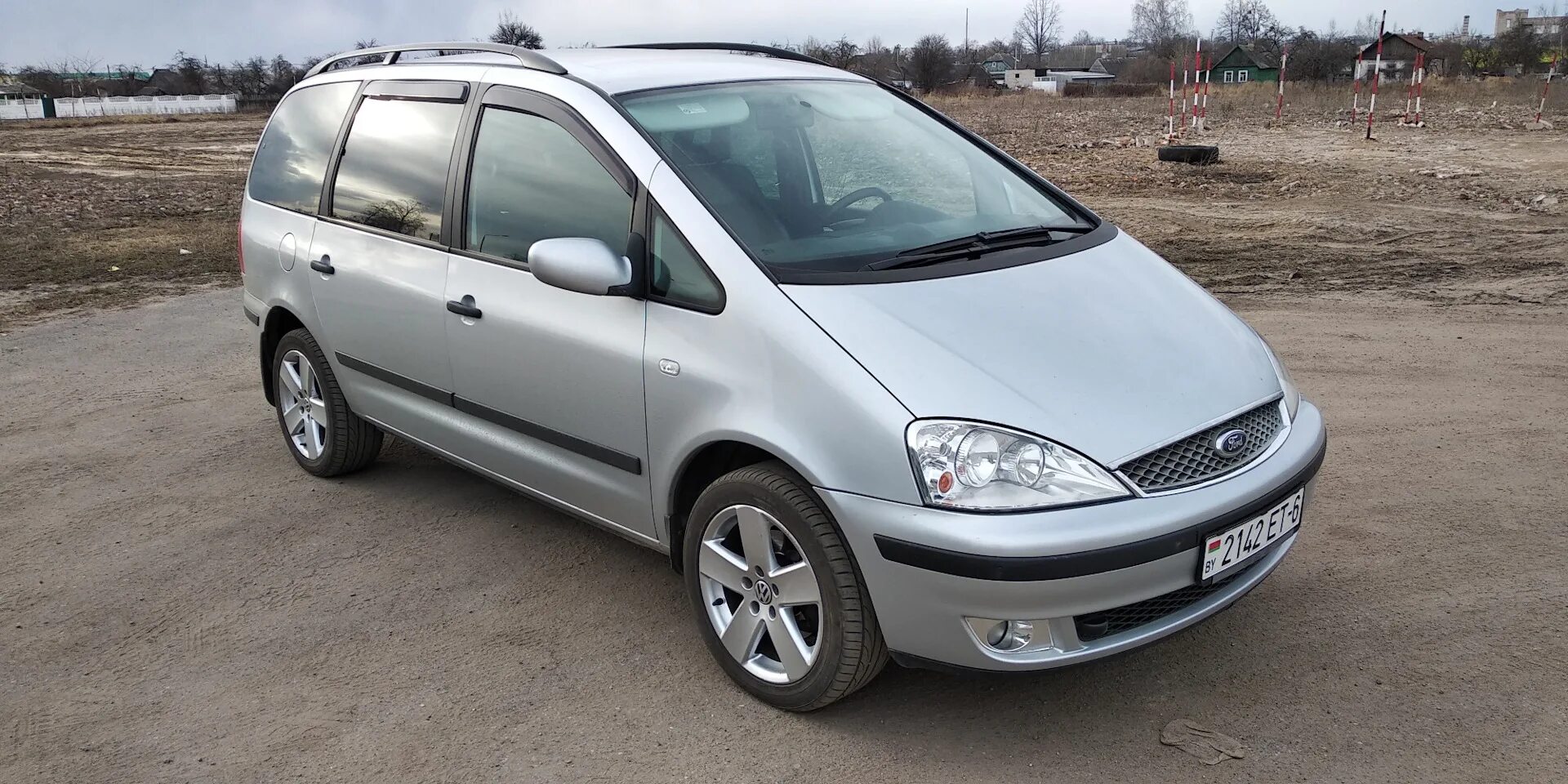 Куплю форд галакси дизель. Ford Galaxy mk2. Форд галакси 2002 года. Форд галакси 2 2004-2. Ford Galaxy 2004.