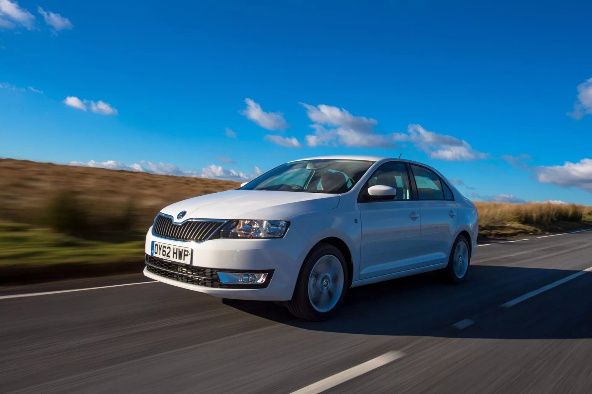 Автомобили skoda rapid