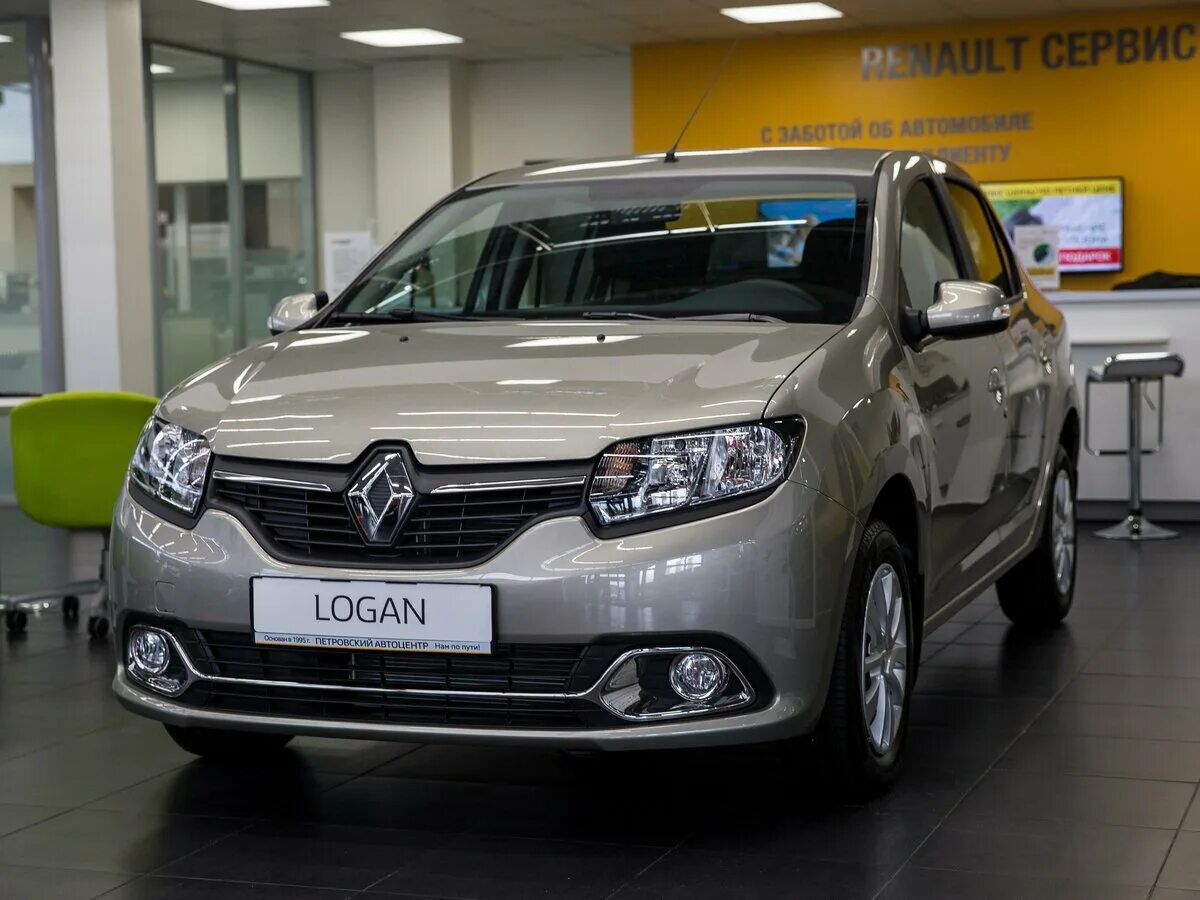 Renault Logan 2018. Рено Логан 2018 новый. Рено Логан 2 2018. Рено Логан 2018г. Купить рено в рязани и области