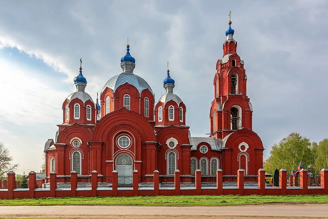 Погода в первомайске тамбовской на 14 дней. Храм Михаила Архангела Старосеславино. Церковь Михаила Архангела в Старосеславино. Церковь в Старосеславино Тамбовской. Михаило-Архангельская Церковь с. Старосеславино.