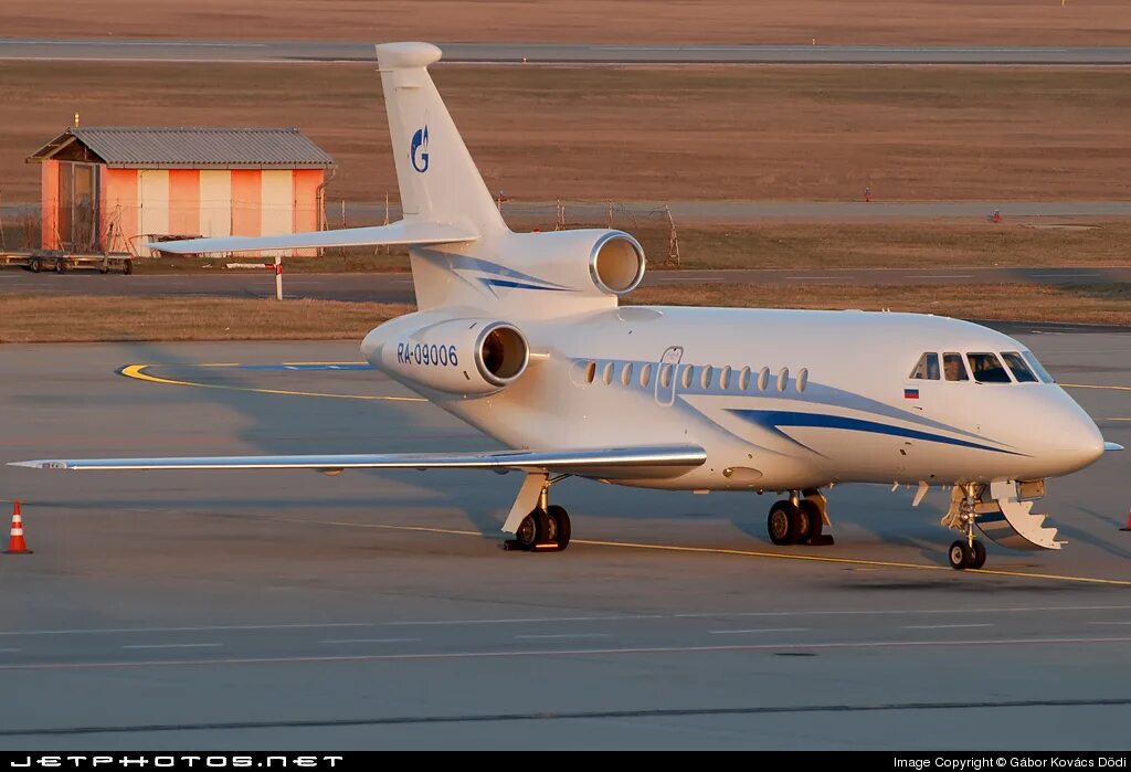 Easy ex. Falcon 900ex. Дассо Фалькон 900. Газпромавиа Dassault Falcon-900ex easy. Dassault Falcon 900ex-900ex easy.