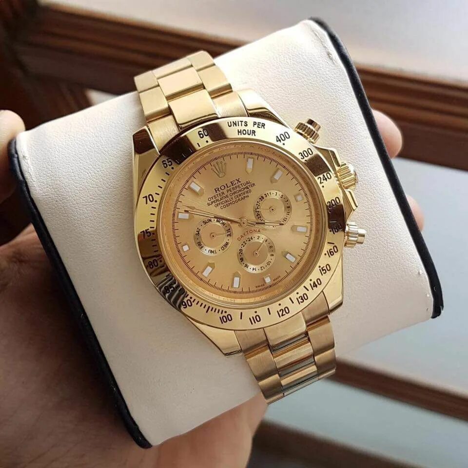 Часы rolex цены оригинал. Часы ролекс Daytona. Ролексы Голд Дайтона. Мужские часы ролекс Дайтона. Ролекс Дайтона золотые оригинал.