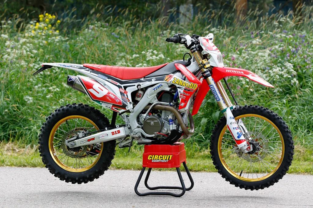 Honda CRF 250 эндуро. Эндуро Хонда 450 CRF. Honda CRF 450 эндуро. Honda 250 Enduro.