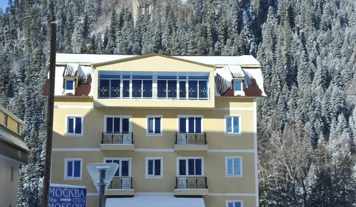 отель андерсен домбай мансарда. архыз апельсин отель. домбай гостиницы телефон. домбай гостиницы телефон. гостиница домбай в домбае.
