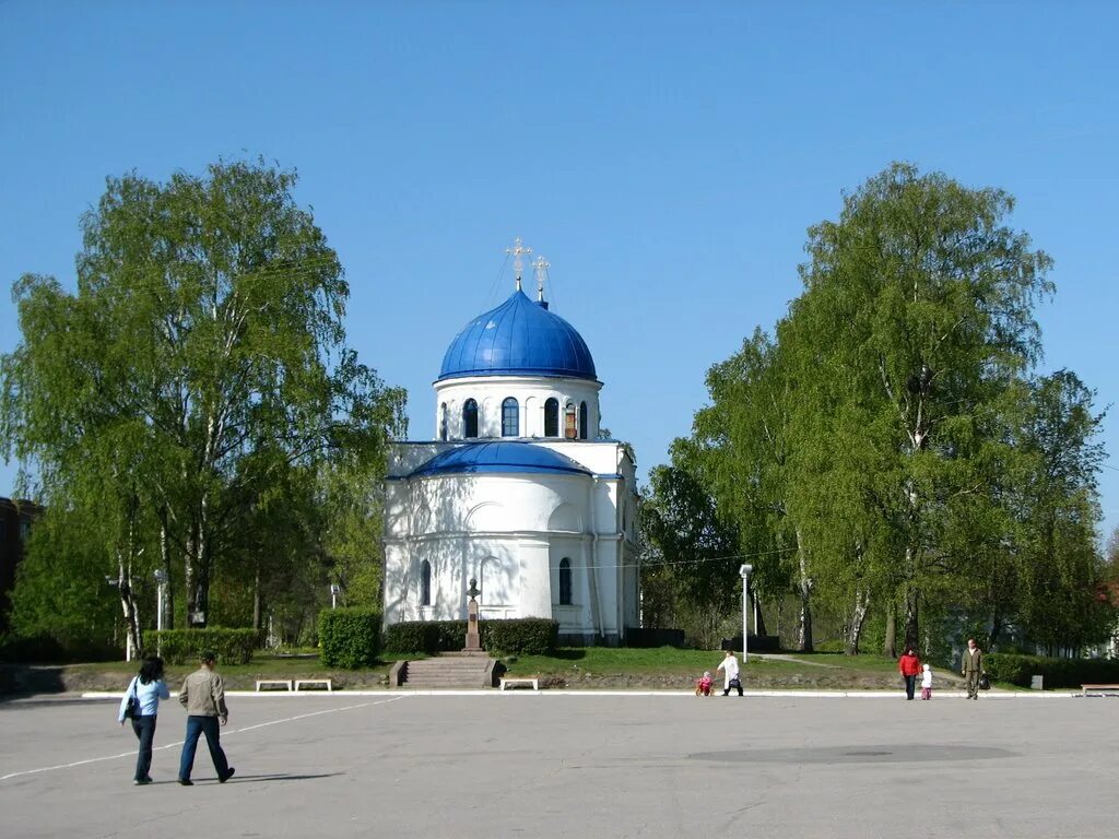 приозерск площадь ленина. центральная площадь приозерска ленинградской области. город приозёрск ленинградской области. площадь приозерска. приозерск площадь.