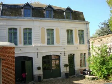 Cour de