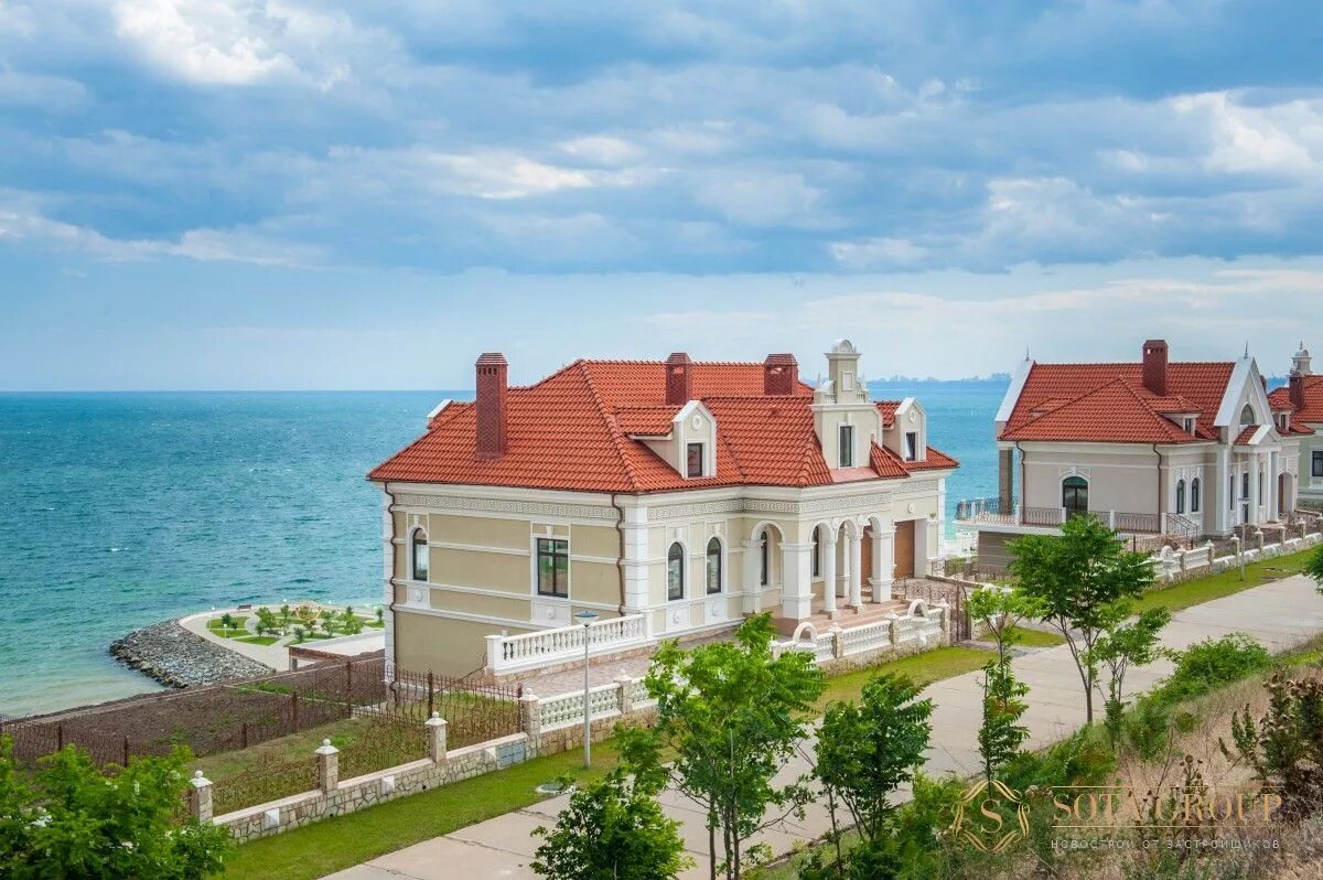 Коттеджный поселок черное море. Загородный курорт «дом у моря». Крым эк Жемчужина Черноморья. Домик на берегу черного моря. Продажа жилья краснодарский край