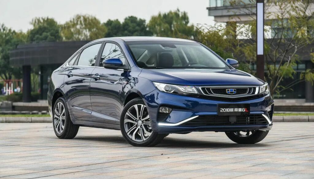 Geely vs. Geely emgrand gl. geely emgrand gl 2025. седан geely 2018. geely 2019.
