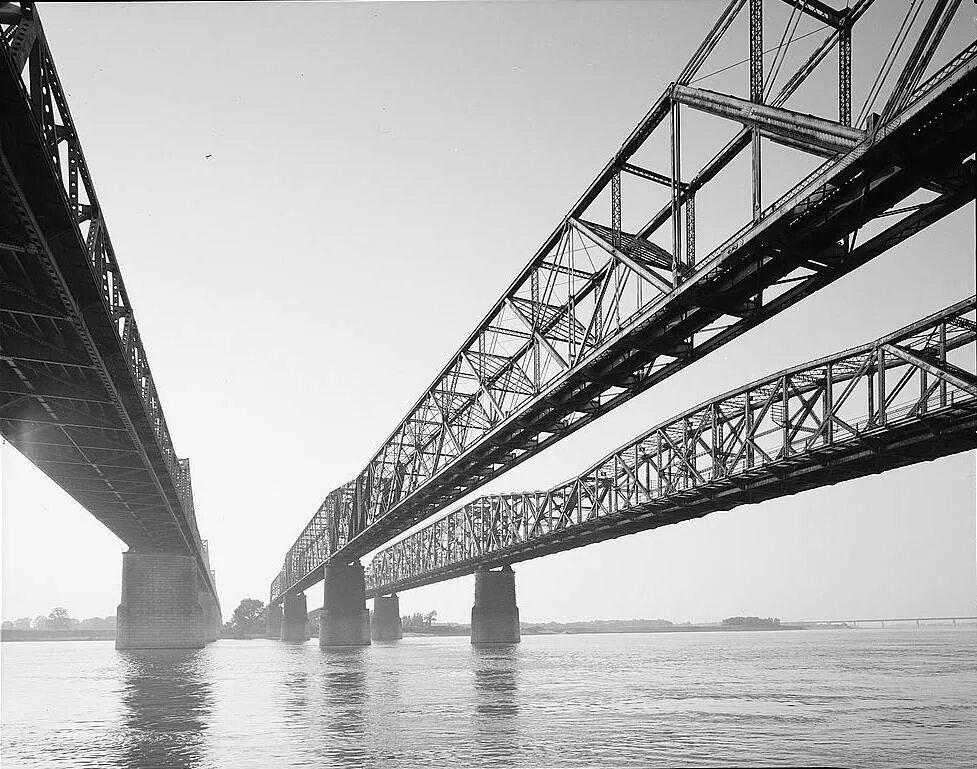Left bridge