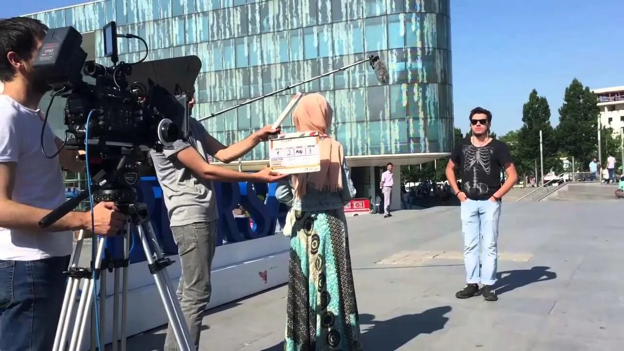 Случайна камера. Зеркальный объектив. Айфонография. Случайна камера. Экстра-камера конкурс телесенсаций.