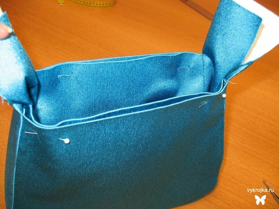 Как сделать карман в сумке. Сумка из подкладочной ткани. мк по пошиву сумок. сумка с карманами. карманы внутри сумки.