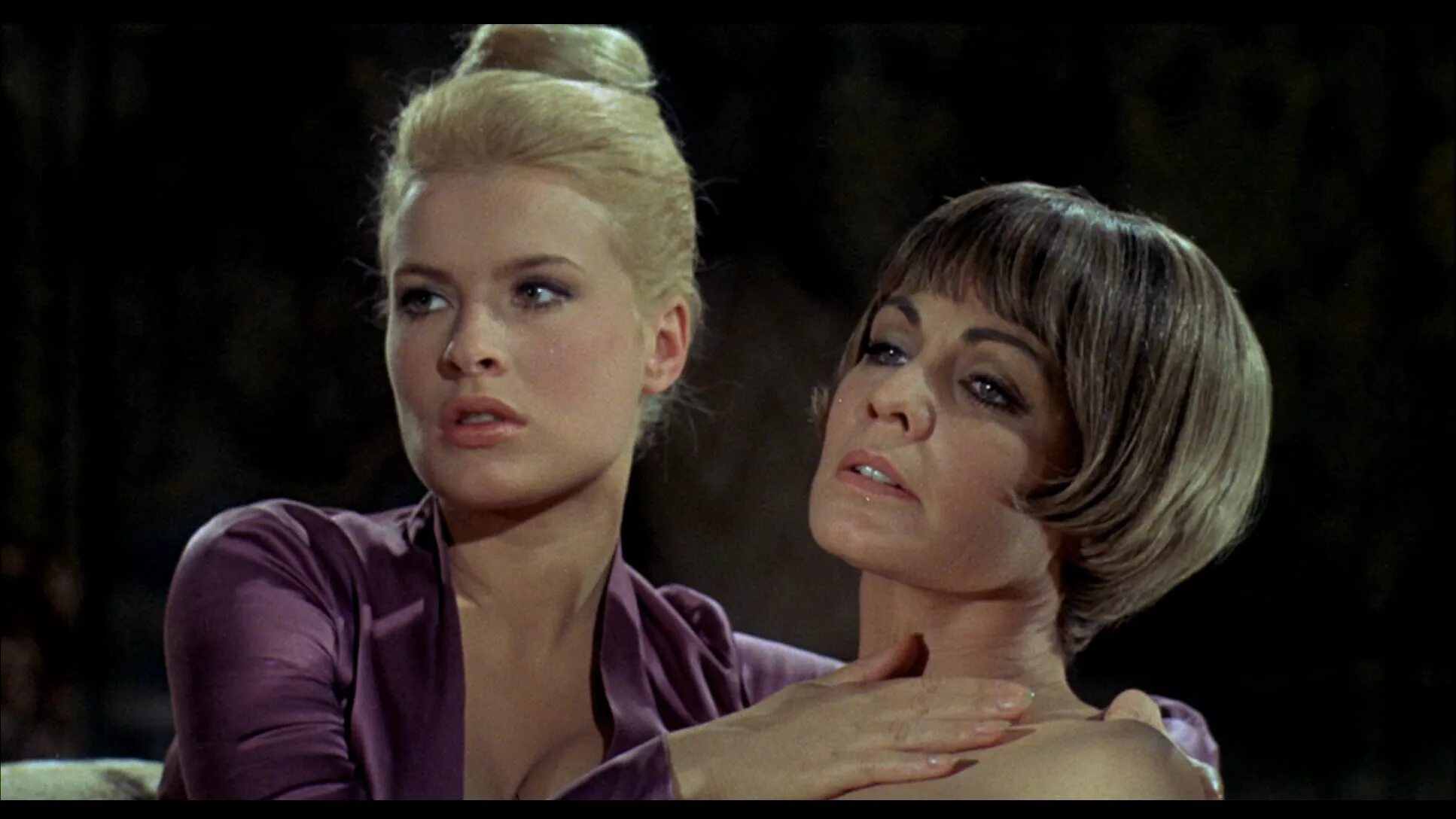 распутный квартет фильм 1970. распутный квартет фильм 1970. рэдли метцгер. распутный квартет фильм 1970. сильвана вентурелли распутный квартет.