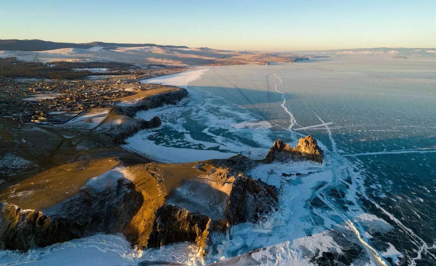 Mir ismu baikal. Иркутский государственный медицинский университет эмблема. Махоров байкал. Mir ismu baikal. Буклет озеро байкал.