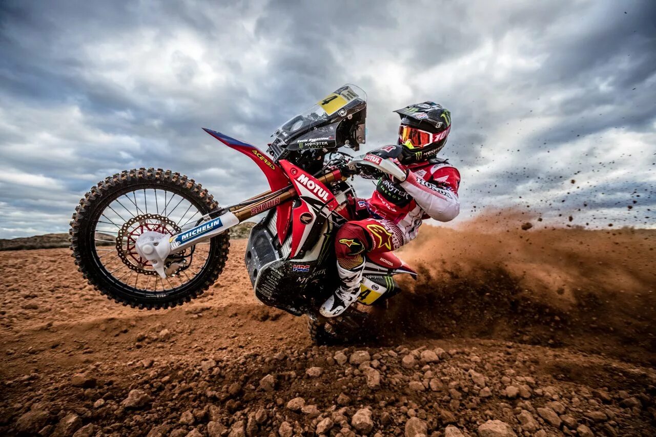 Аренда кроссовых мотоциклов. Honda CRF 450 Rally. Honda CRF 450 Rally Dakar. Rally Dakar Honda CRF. Кроссовый мотоцикл мотокросс.