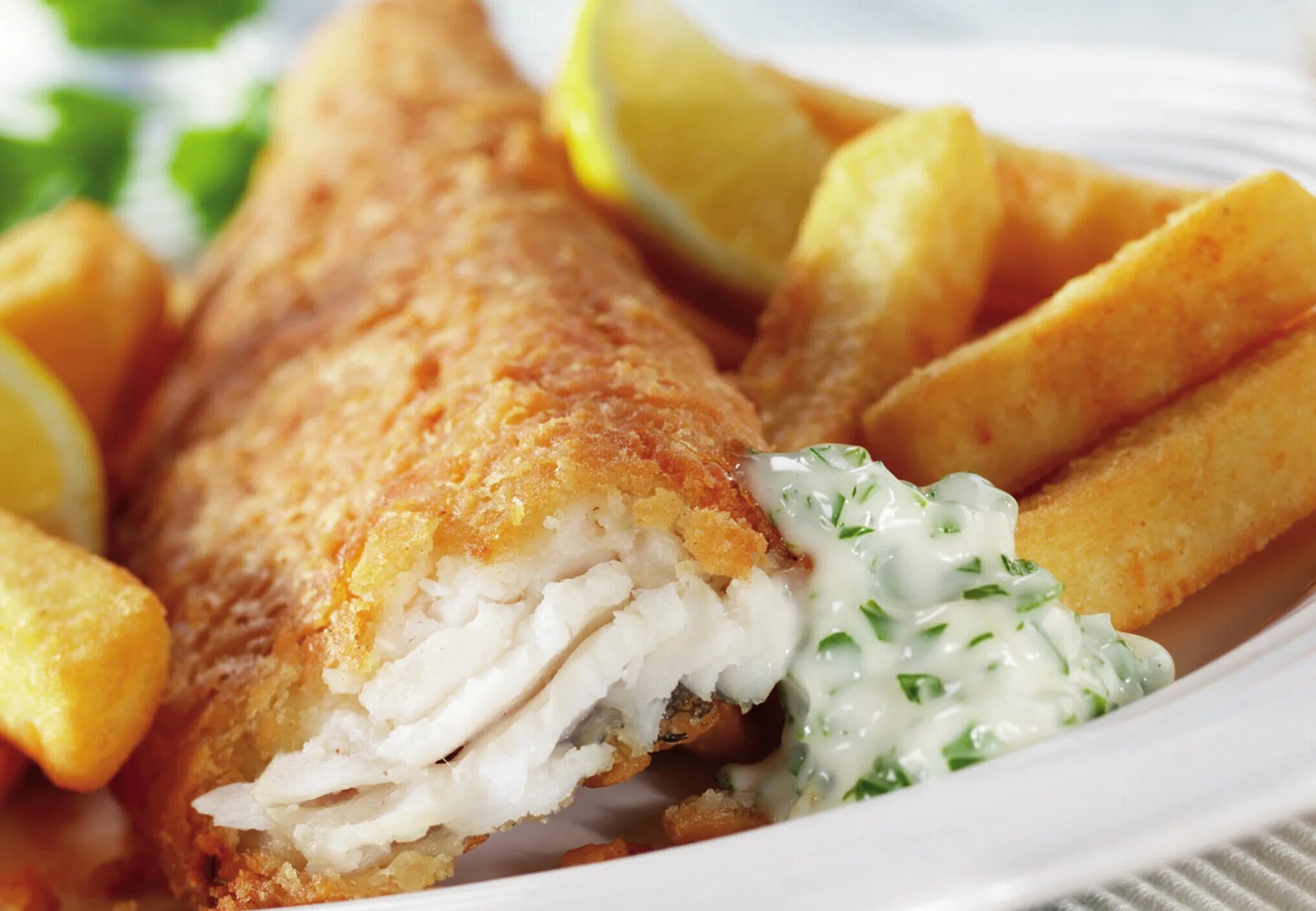 Великобритания Fish Chips. Рыба и чипсы. Рыба в британии