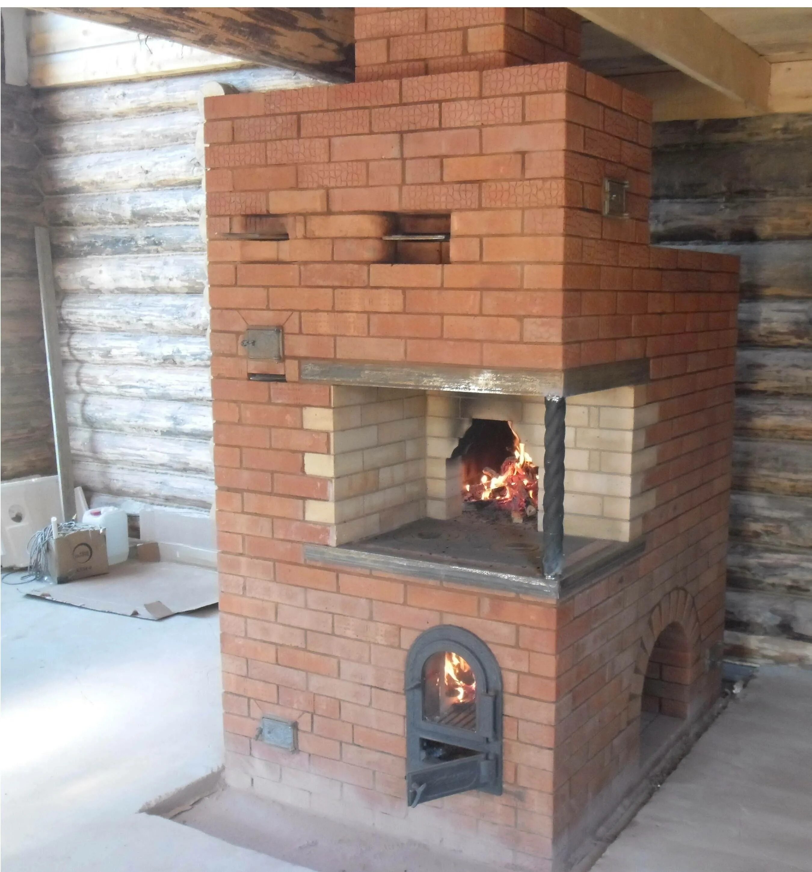 Варочная кирпичная печь голландка. Примера печка. Маленькие кирпичные печи. Каминопечь шведка. Печь камин кирпичная.