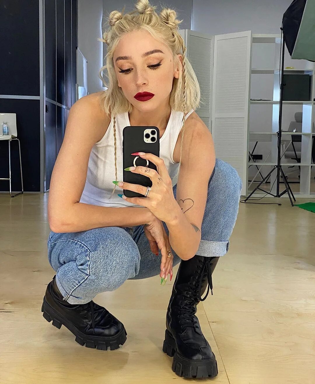 Настя ивлеева. Настя ивлеева 2021. Ивлеева. Настя ивлеева тату. Настя ивлеева 2020.