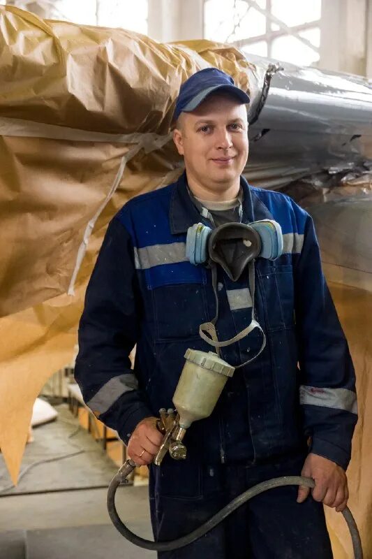 воздушные профессии. отрасль гражданской авиации. пилот гражданской авиации россии. профессия авиационный инженер. авиационные профессии.