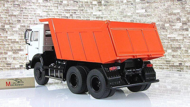 Камаз 65115 модель. Камаз 65115 ssm. камаз 65115 модельки самосвал. камаз 65115 самосвал модель 1 43. камаз 65115 самосвал модель.