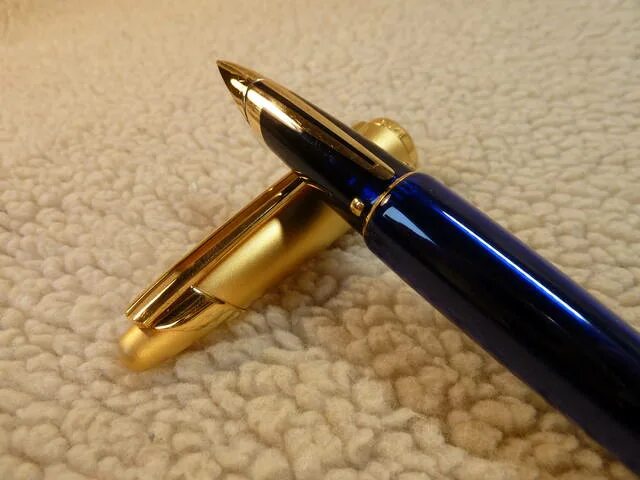 Авторучка Waterman золотое перо 750. Waterman Edson перьевая ручка. Ручка Waterman перьевая 750. Перьевая ручка ар-95 Союз золотое перо. Золотое перо купить