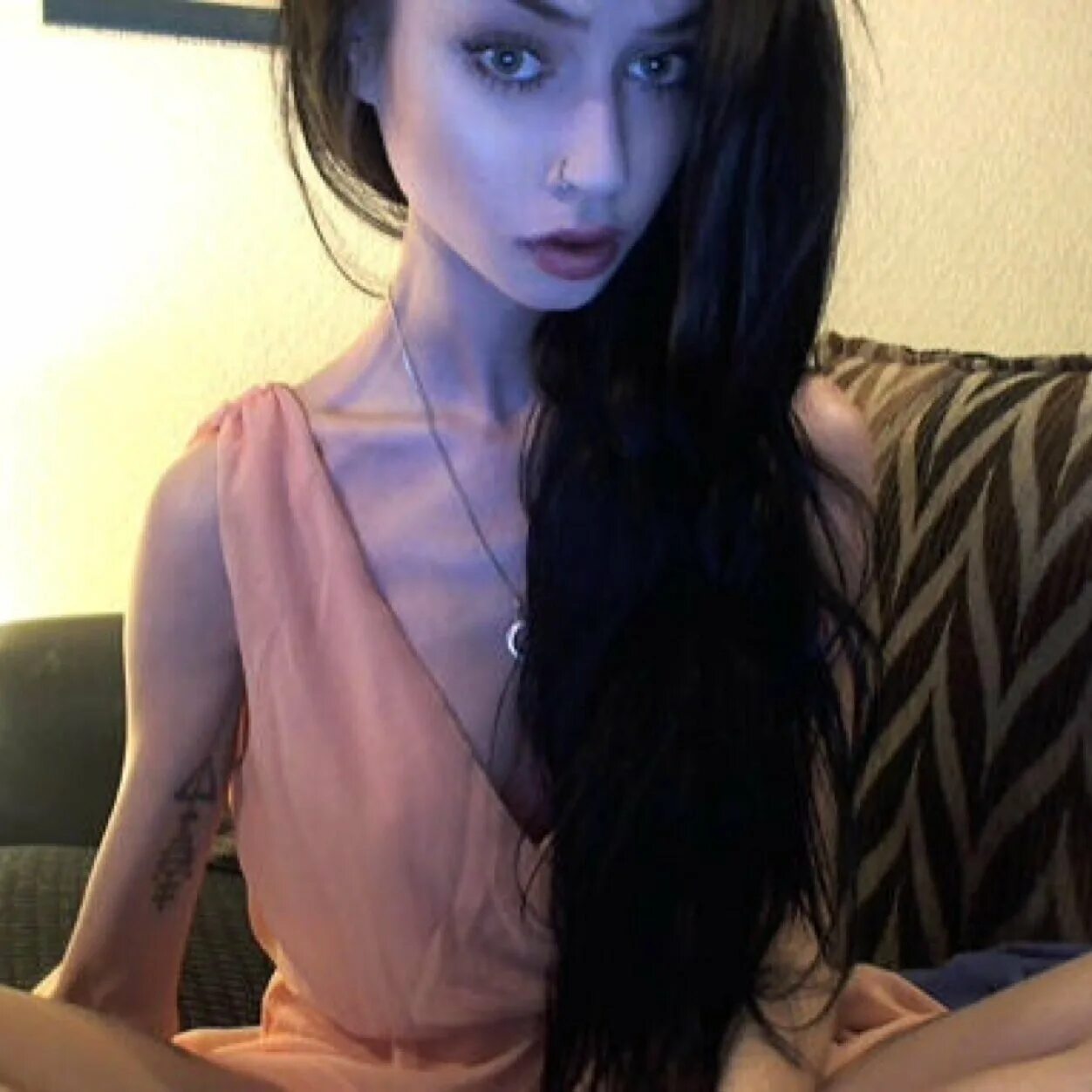 Felice fawn анорексия. Что такое web кам модель. Forest nymph miss alice. Девушки в привате. Nataliboone стрипчат.